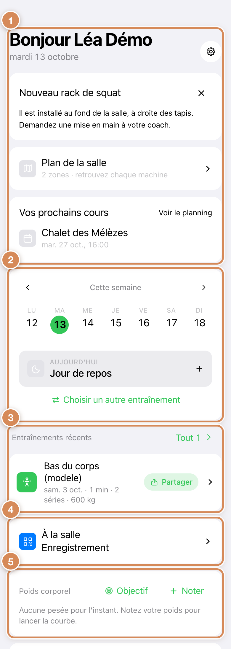 L'accueil : cartes du club, semaine, derniers entraînements, carte d'enregistrement et poids