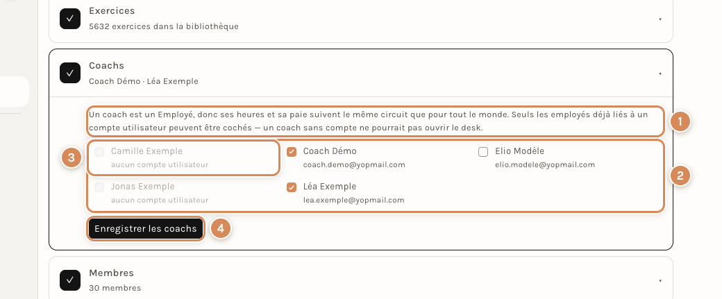 L'étape Coachs : la liste des employés, les cases à cocher et les employés sans compte